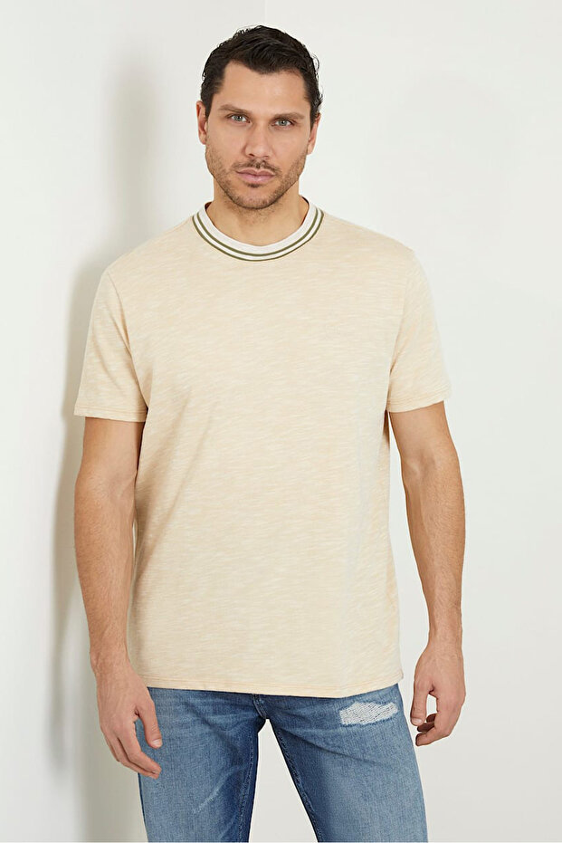 Men's Guess SS Side Logo T-Shirt - Beige