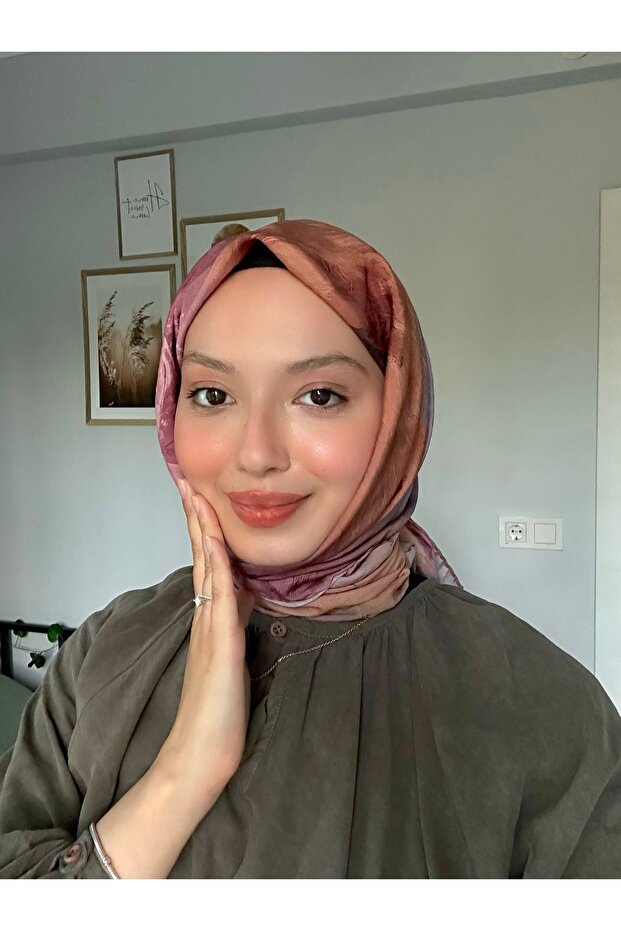 Tasarım İpek Eşarp - 3