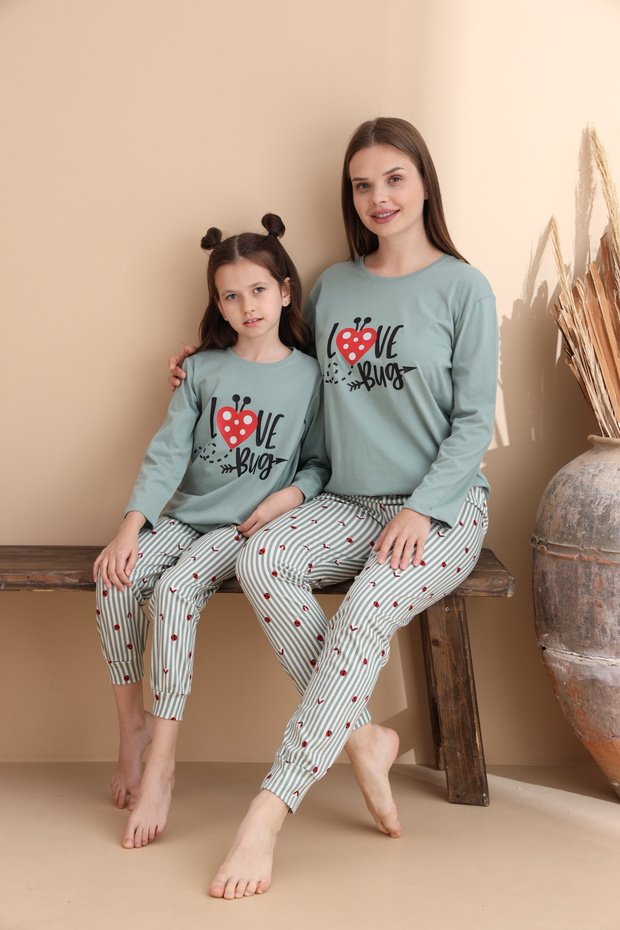 Green Stripe Pattern Cotton Knitted Long Sleeve Mother-Daughter Pajama Set