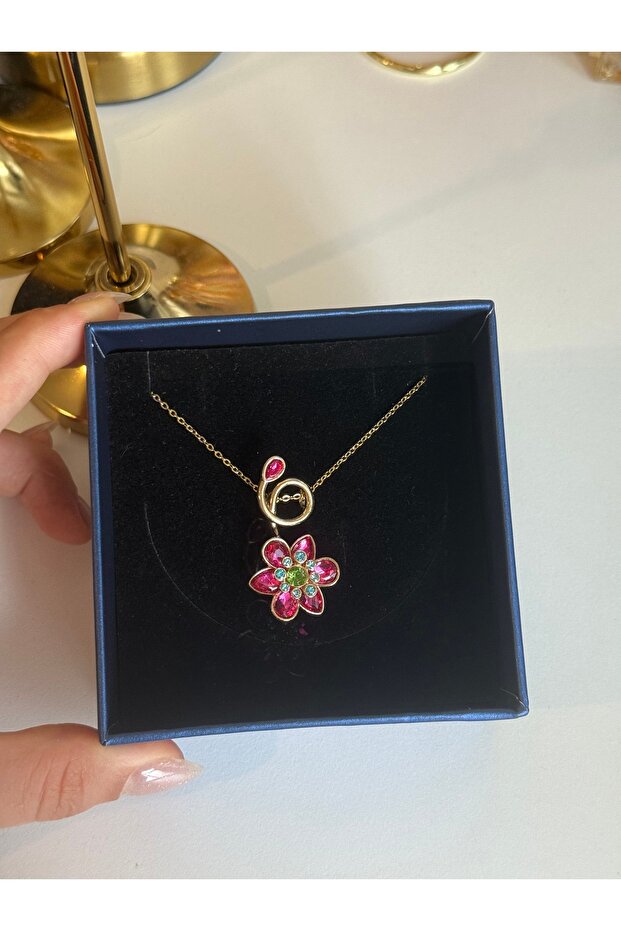 Çelik Çiçekli Kolye - 1