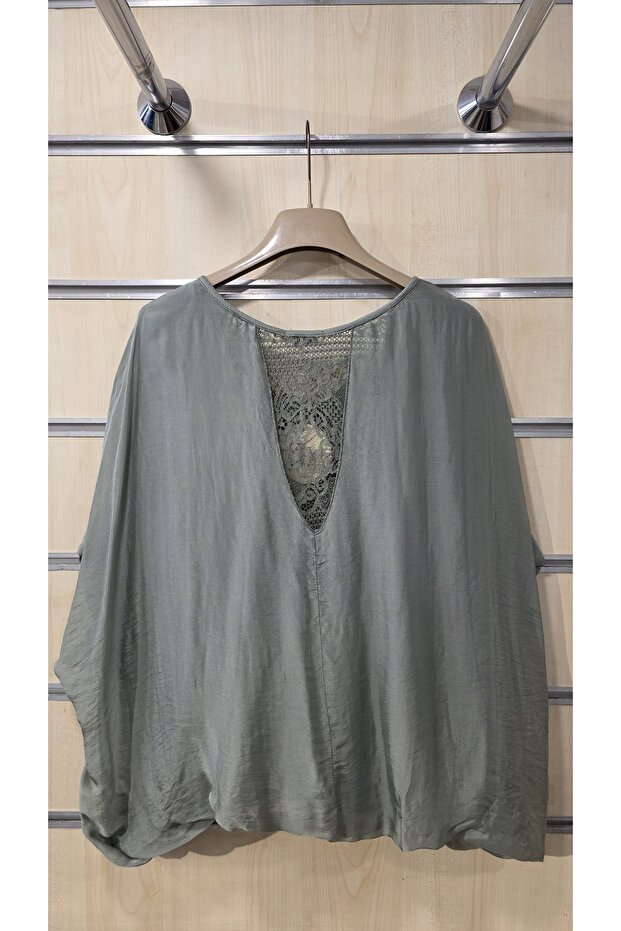 İpek Bluz 3 Düğmeli Dantelli - 4