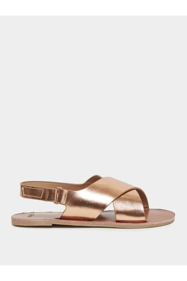Solid Buckle Detail Flat Sandals - 1