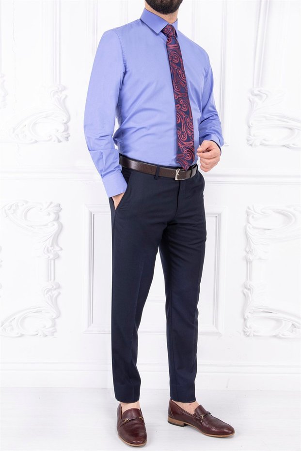 Classic Comfortable Fit Single Pocket Long Sleeve Ironable Shirt