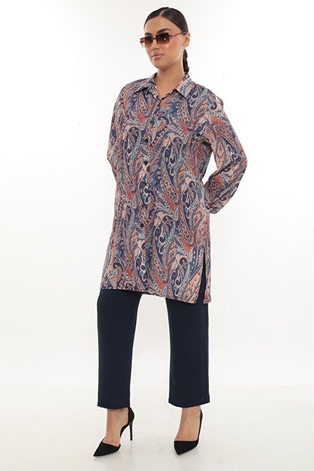 Дамски модел с разрез - 3