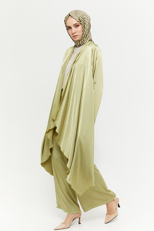 Volanlı Giy Çık - 2