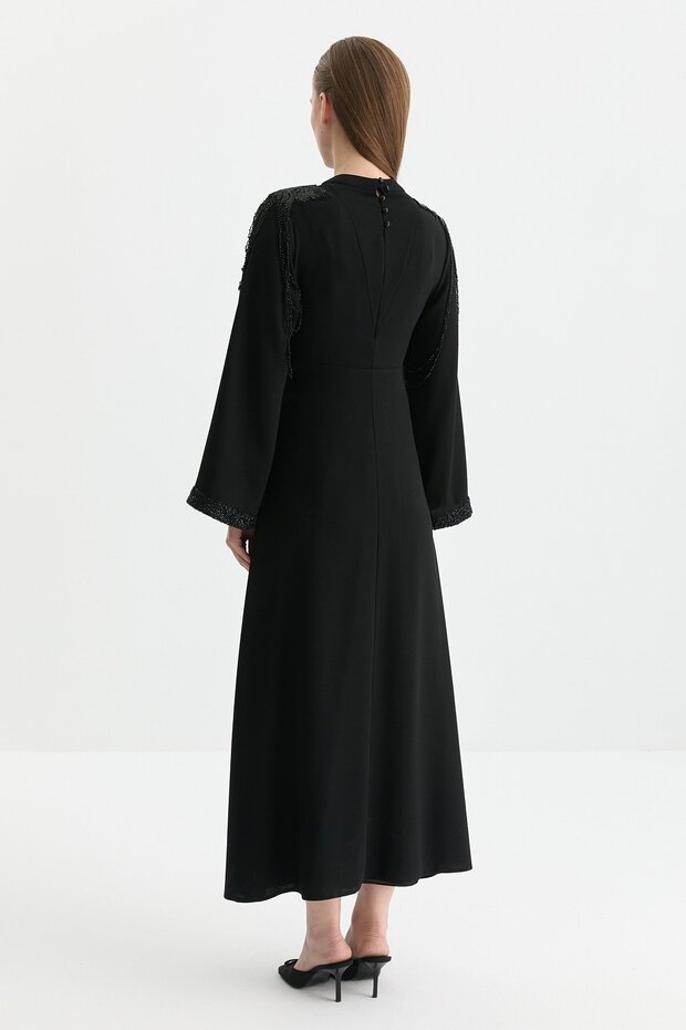 Omuz Detaylı Şık Elbise Siyah - 4