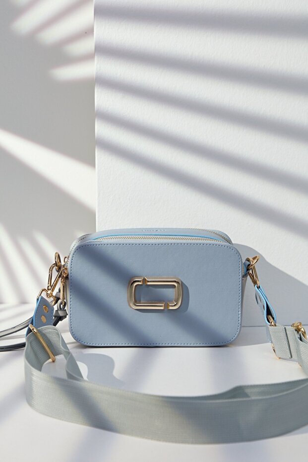 Buckle Detailed Crossbody Bag Blue