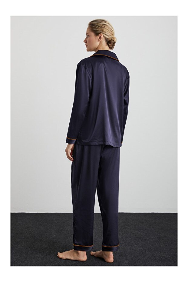 مجموعة بيجامة سيدني ساتان - 1