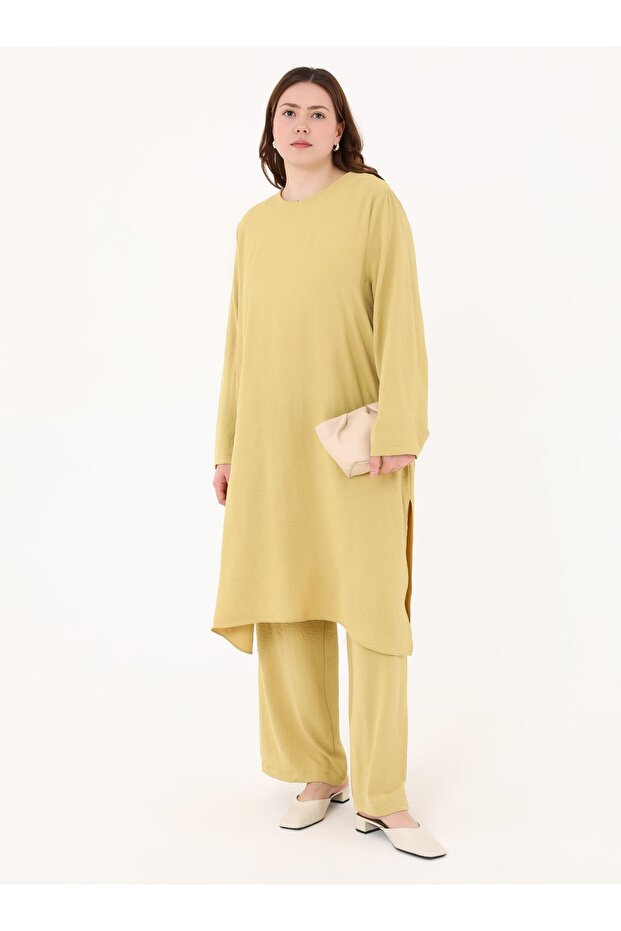 طقم مكون من قطعتين من Aerobin Basic Tunik&Pants مقاس كبير - أخضر فستق - - 1
