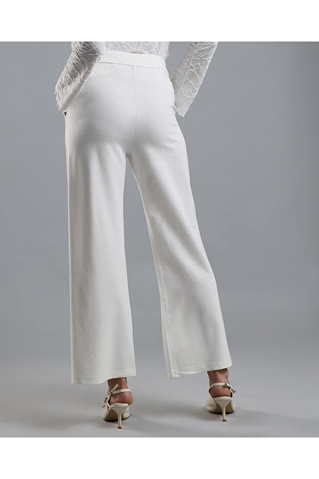 Solid Wide Leg Pants with Button Closure - 5
