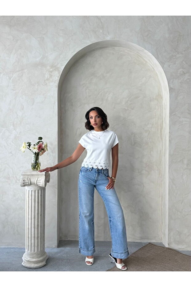 Güpür Detaylı Crop Basic Tişört - 3