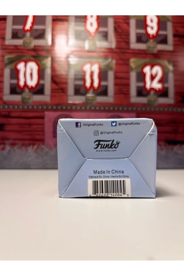 Pop Zombie Kenny Keychain - 4