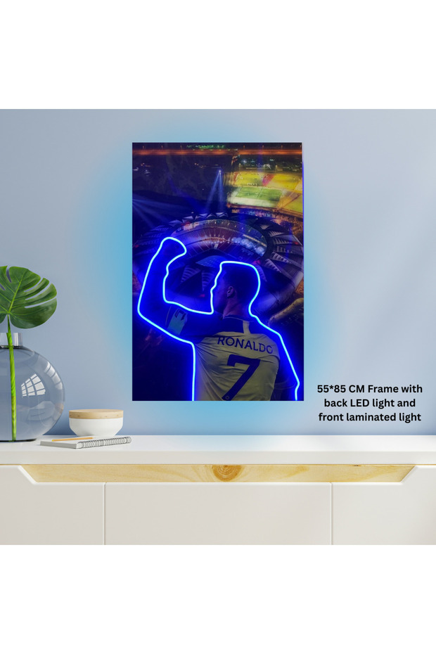 إطار فني LED من Rich Dreams — Roshen Famous Player (85 سم × 55 سم)