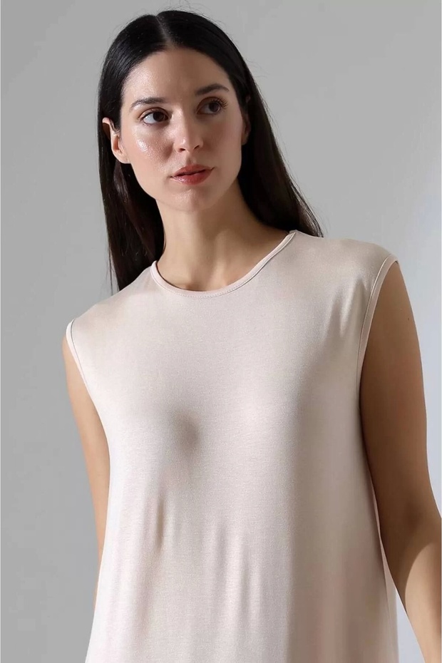 Kadın Taş Rengi Oversize Sıfır Kol Bisiklet Yaka Uzun Maxi Basic Viskon Jile Tunik Elbise - 2