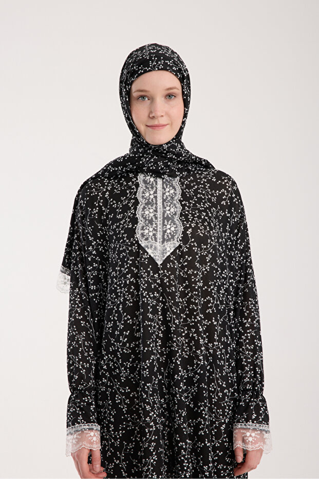 Seasonality Self-Tie Pattern Lace Women's Prayer Dress