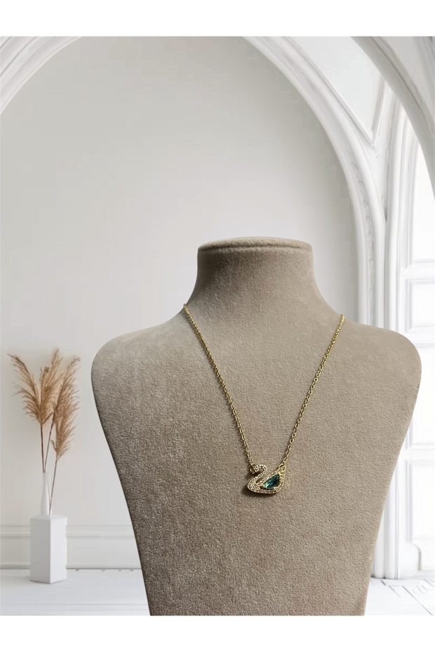 Steel Green Stone Detailed Swan Model Necklace
