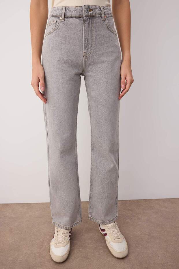 Gri Yüksek Bel Boru Paça Yeni Straight Jeans TWOAW26JE00060 - 3