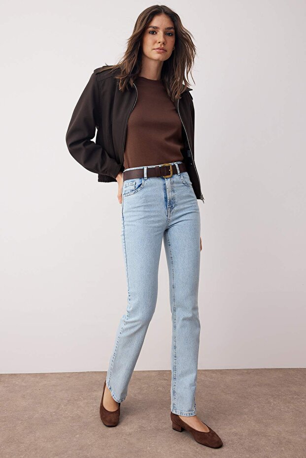 Açık Mavi Yüksek Bel Straight Düz Kesim Comfort Jeans TWOAW26JE00184 - 2