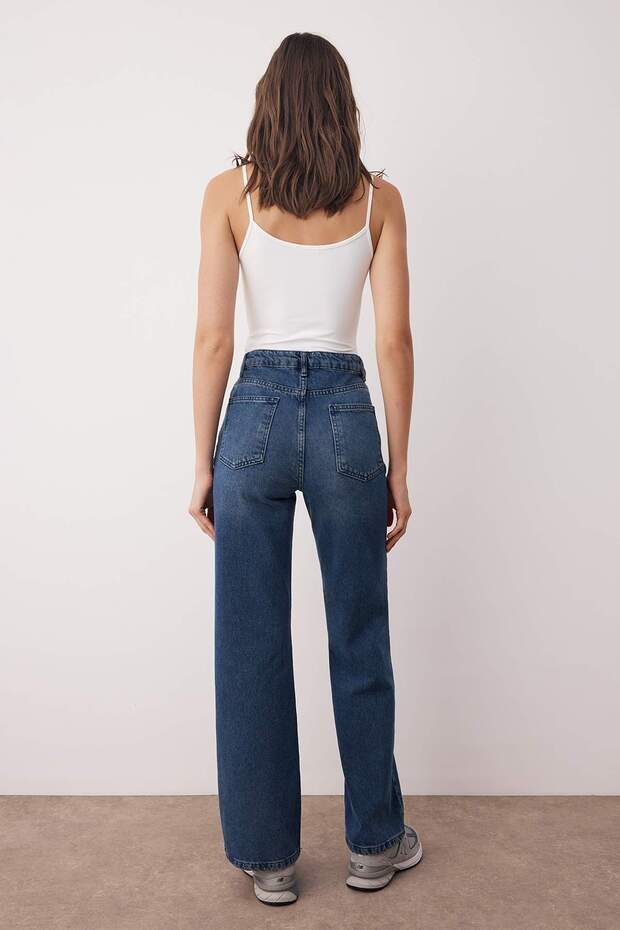 Niebieskie dżinsy z wysokim stanem i szerokimi nogawkami TWOSS25JE00172 - 4