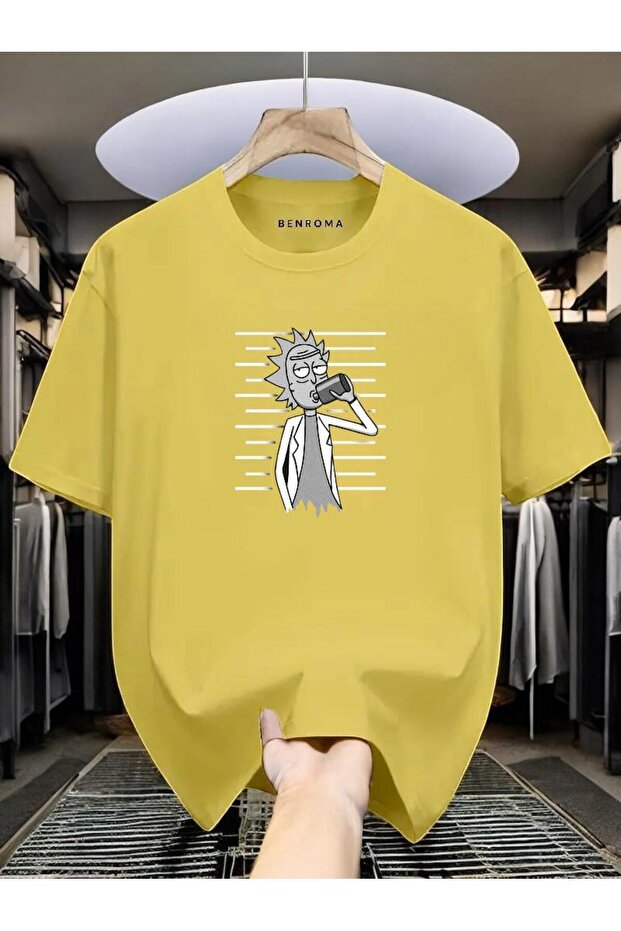 Printed Oversized Black T-shirt with Man