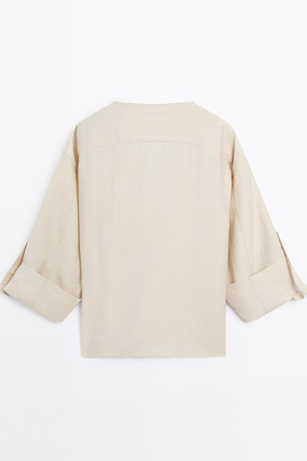 Kıvrık kollu gömlek - 8