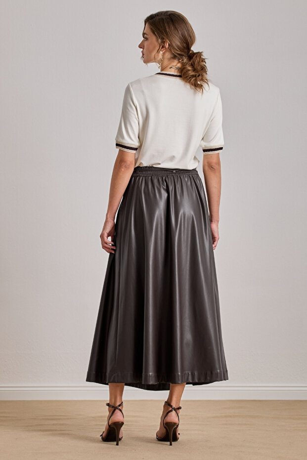 Düz Kesim Ekru Örme Bluz - 2