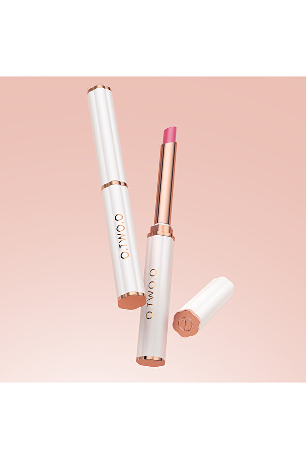 O.TWO.O Stamens Color Changing Lip Balm – Moisturizing, pH-Activated Tint