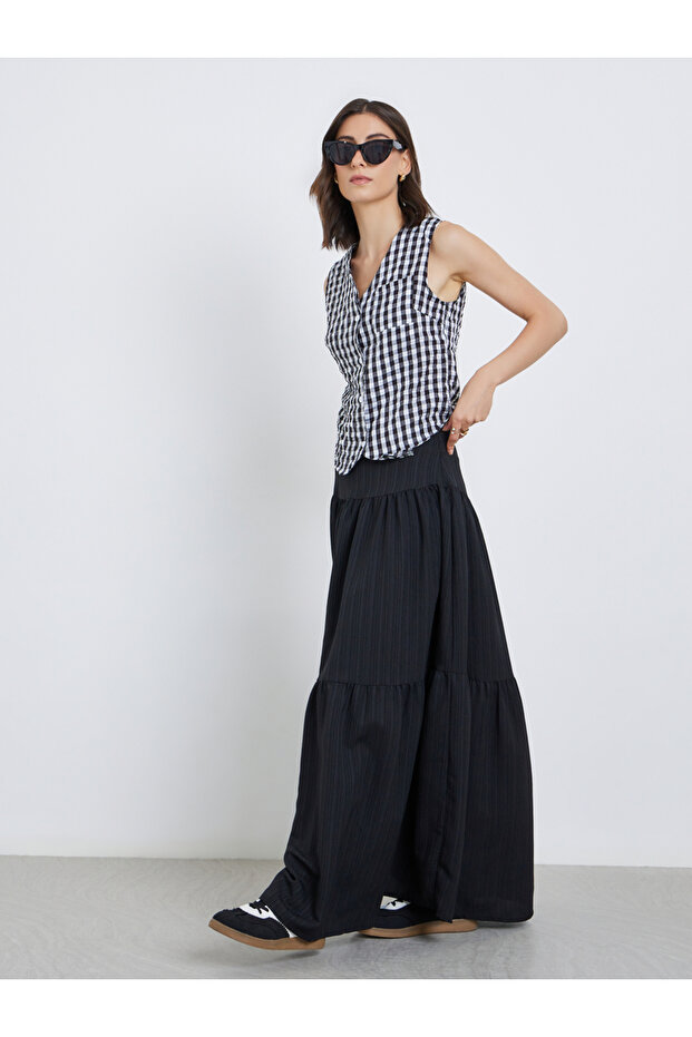 بلوزة بدون أكمام بنقشة مربعات - 2