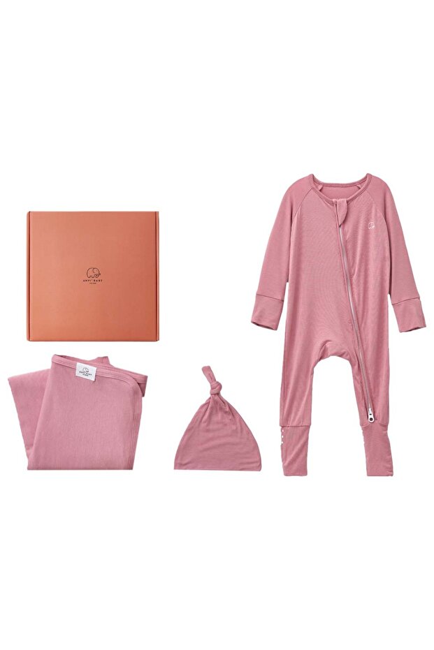 Bamboo Swaddle & Sleep Suit Newborn Gift Set - Lilac