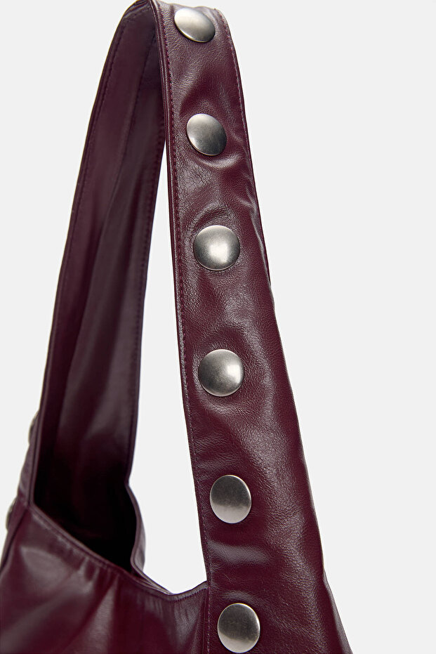 Zımba detaylı kol çantası - 4