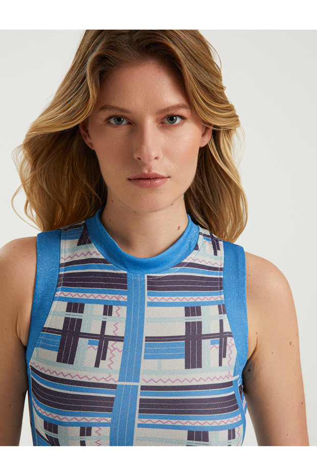 SIFIR KOLLU GARNİLİ MİDİ DESENLİ ÖRME ELBİSE - 5