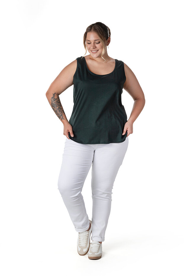 Large Size Zero Sleeve Basic Undershirt 1097164 - 5