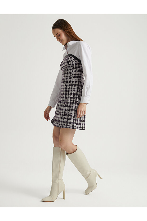 SUNI DERI DETAYLI KAZAYAGI DESENLI ELBISE - 4