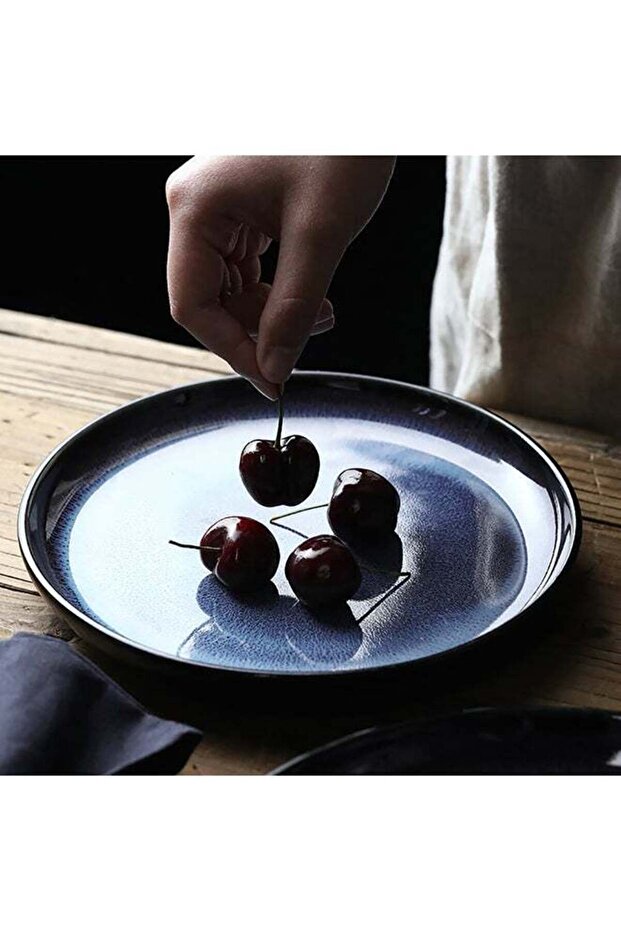 Kiln Turning Dinner Plate Blue 8inch