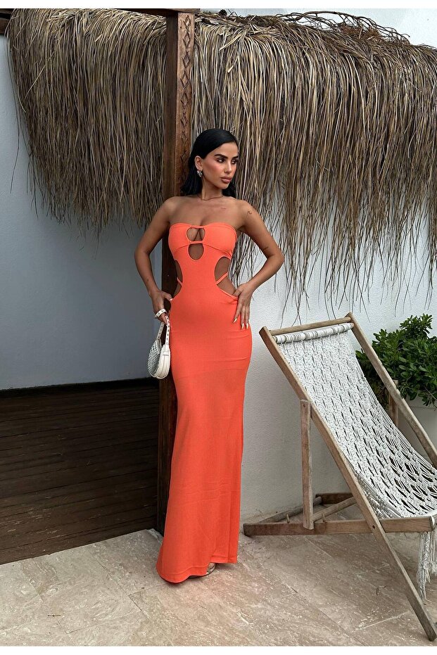 Rochie lungă cu decolteu drept - 1