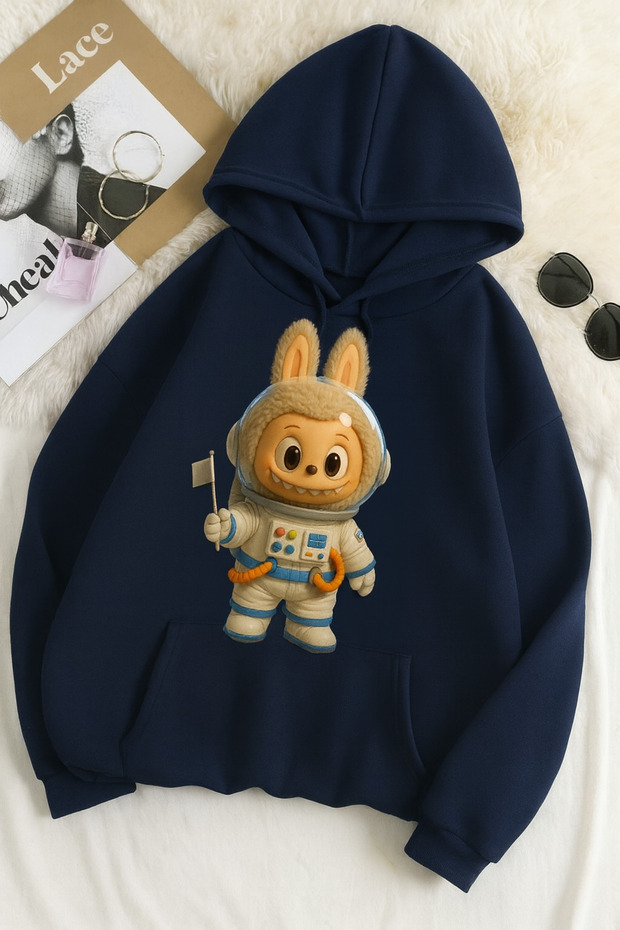 سويت شيرت مطبوع عليه 3 خيوط للجنسين مقاس كبير - نمط أرنب لابوبو 🐰 - 1