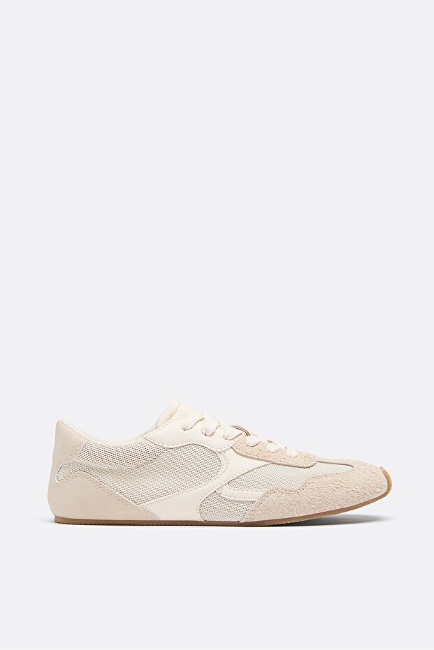 Women's basic trainers - 1