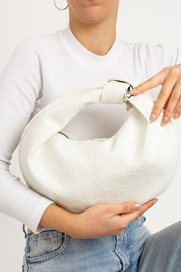 حقيبة محبوكة بتفاصيل عقدة - 2