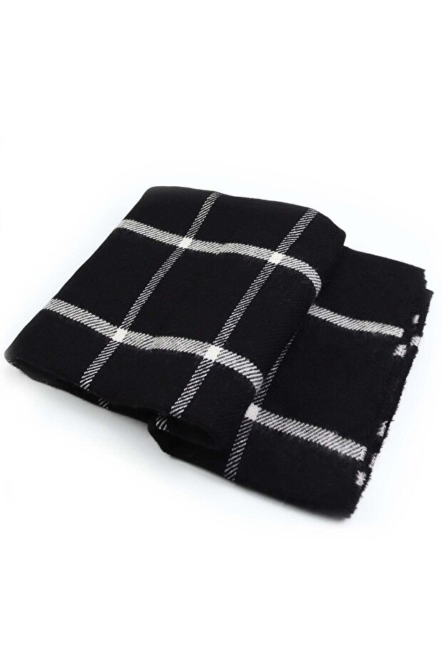 Black - White Plaid Thick Shawl