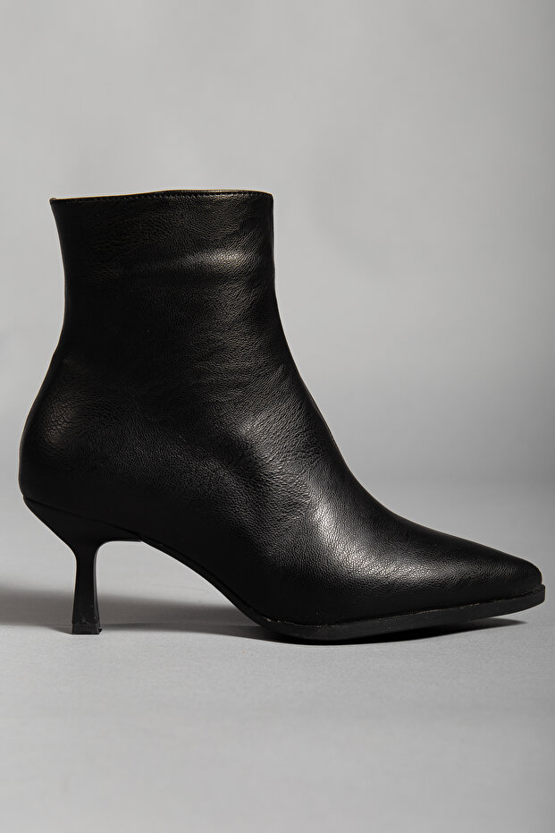 Women's Black Vegan Leather Zippered Pointed Toe Stiletto Heeled Ankle Boots