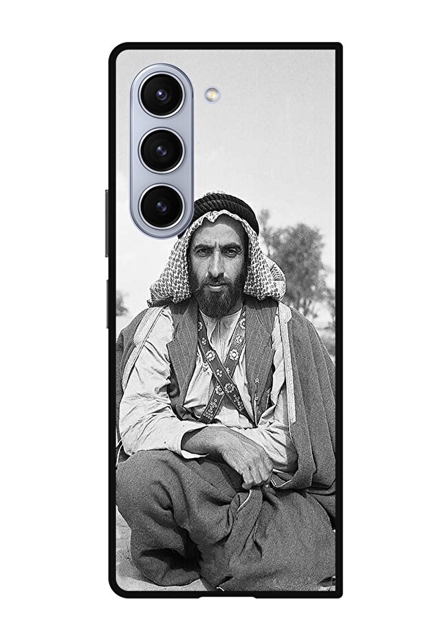 Protective Case Anti Scratch Shock Proof Cover For Samsung Galaxy Z Fold 5 Sheikh Zayed Sitting