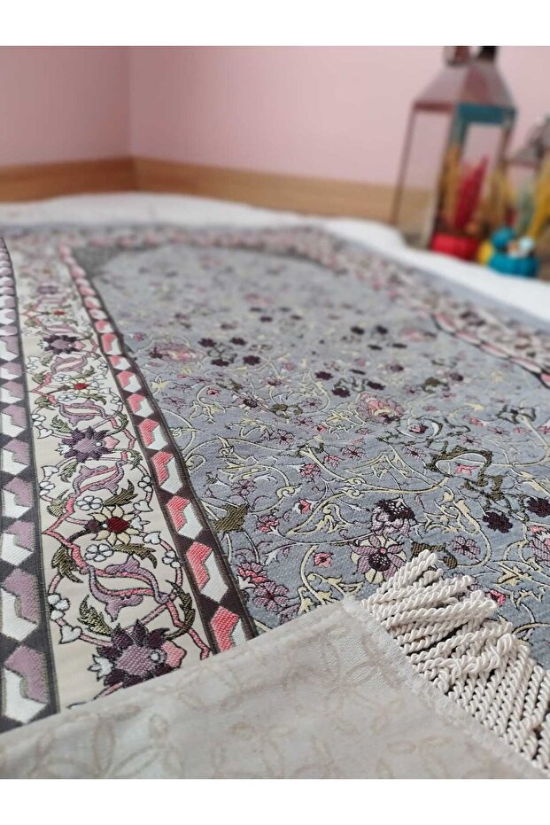 Lüks Astarlı Şönil Seccade - 1