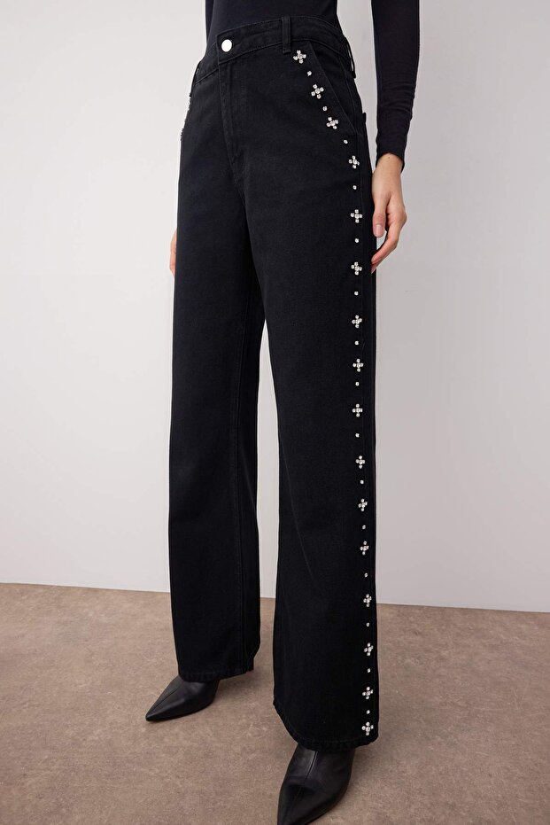 Siyah Yüksek Bel Taşlı Wide Leg Jeans TWOAW26JE00032 - 3