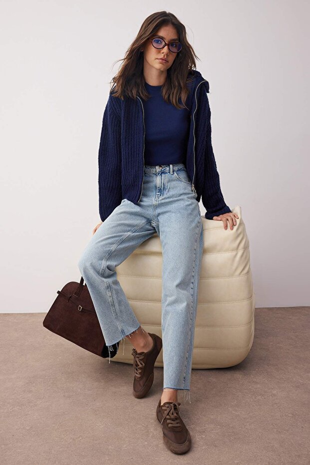 Açık Mavi Yüksek Bel Straight/Düz Paça Jeans TWOAW26JE00182 - 2