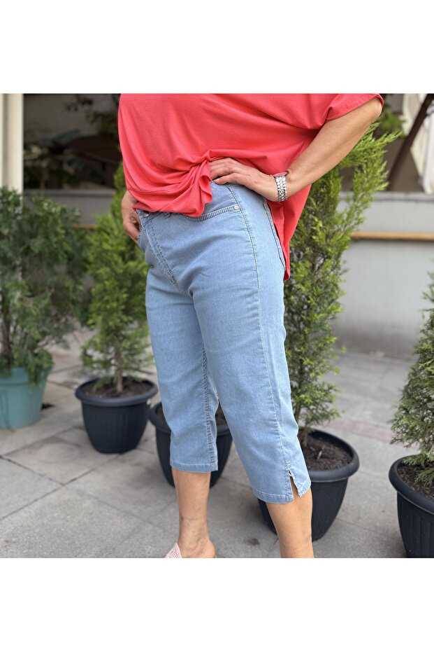 بنطلون جينز كابري مفتوح باللون الأزرق - 3