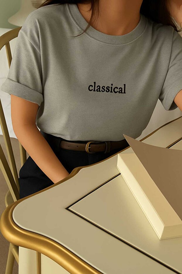 Classıcal Baskılı Oversize Unisex Tişört - 1