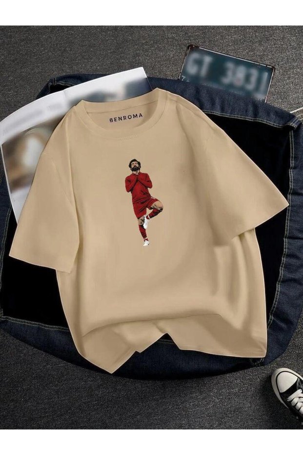 Oversized Football Player Printed Unisex T-Shirt Printed