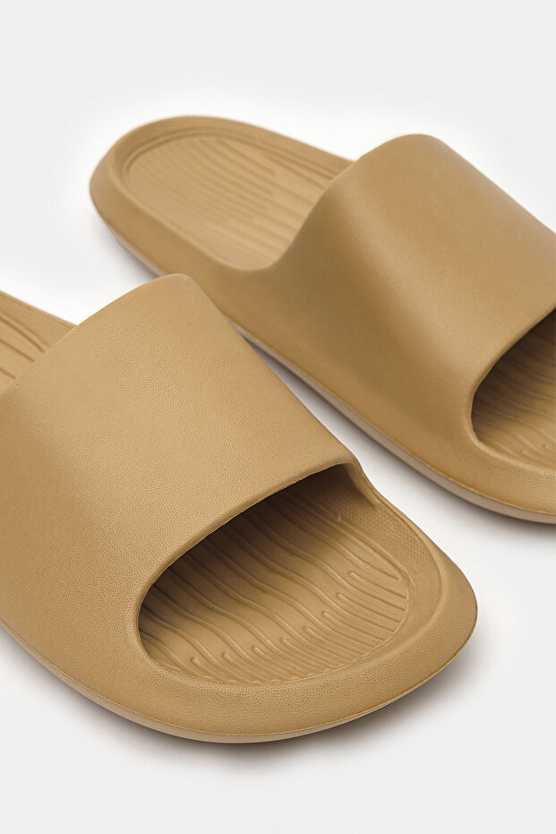 Basic Bej Terlik - 3