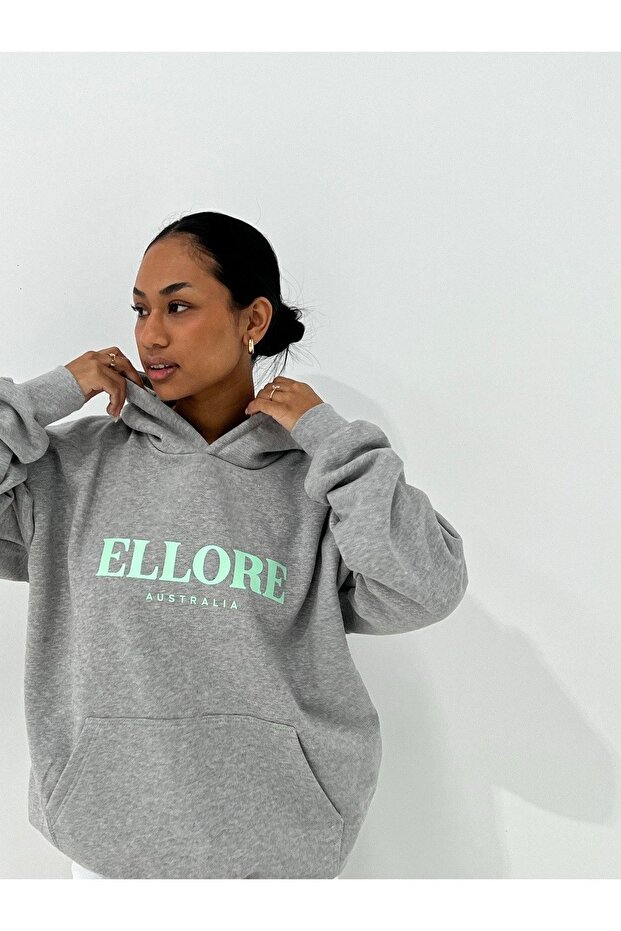 سويت شيرت Ellore Australia - غطاء رأس كبير الحجم مطبوع باللون الرمادي