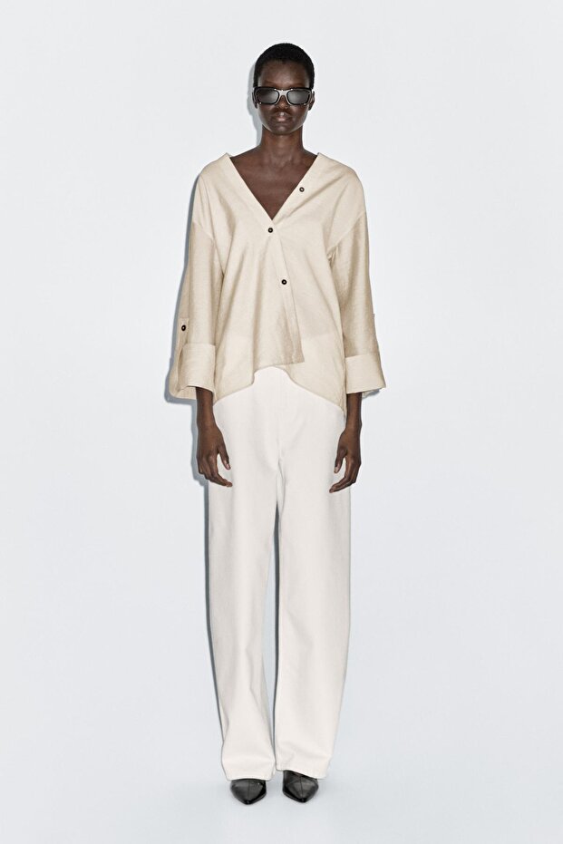 Kıvrık kollu gömlek - 1